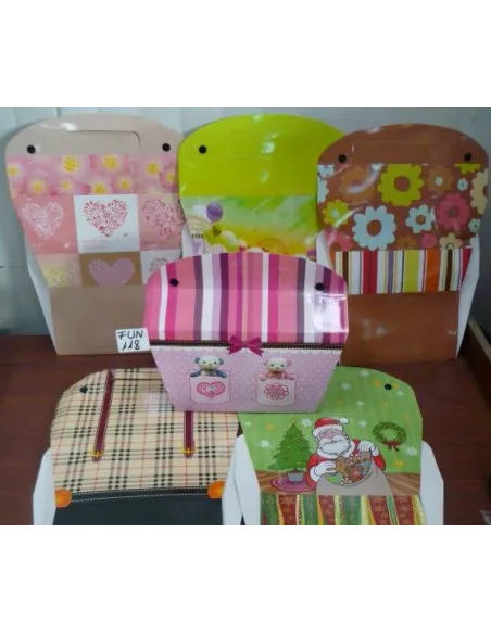 FUNDA RA P/SORPRESA MARVEL PAQ.12 UND